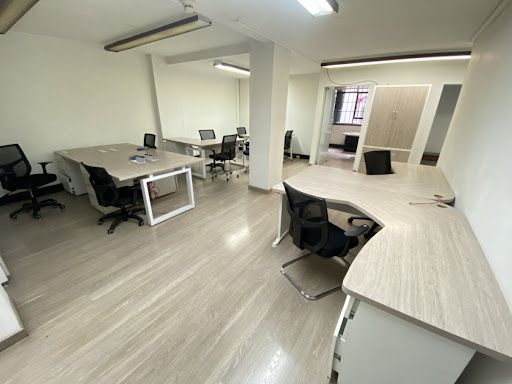 Edificio en arriendo Cundinamarca Bogotá Sucre 1400 m2 Habitaciones 30 Baños 10 Garajes 4 Precio $28000000