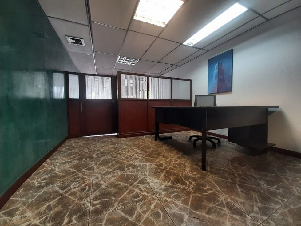 Oficina en venta Valle Del Cauca Cali Versalles 78 m2 Habitaciones 0 Baños 2 Garajes 1 Precio $249000000
