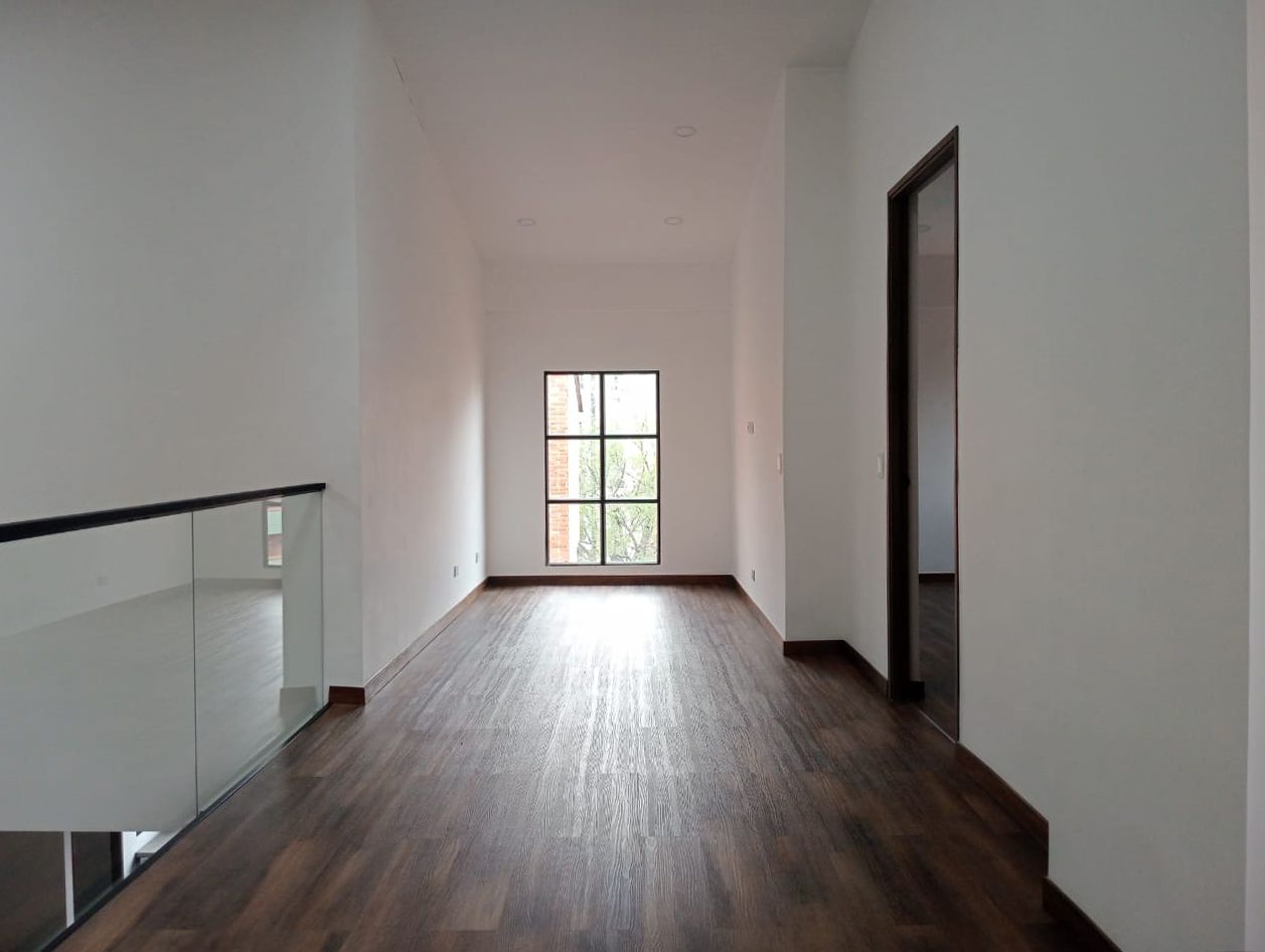 Apartamento en venta Antioquia Medellín Laureles 166 m2 Habitaciones 3 Baños 6 Garajes 3 Precio $975000000