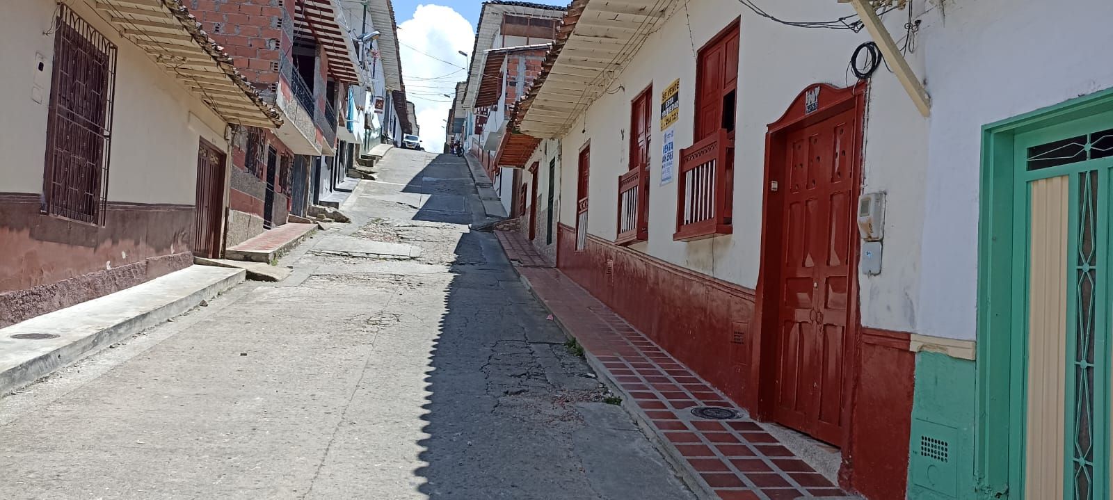 Casa en venta Antioquia Abejorral Nueva Villa Aburra 281 m2 Habitaciones 7 Baños 2 Garajes 1 Precio $390000000