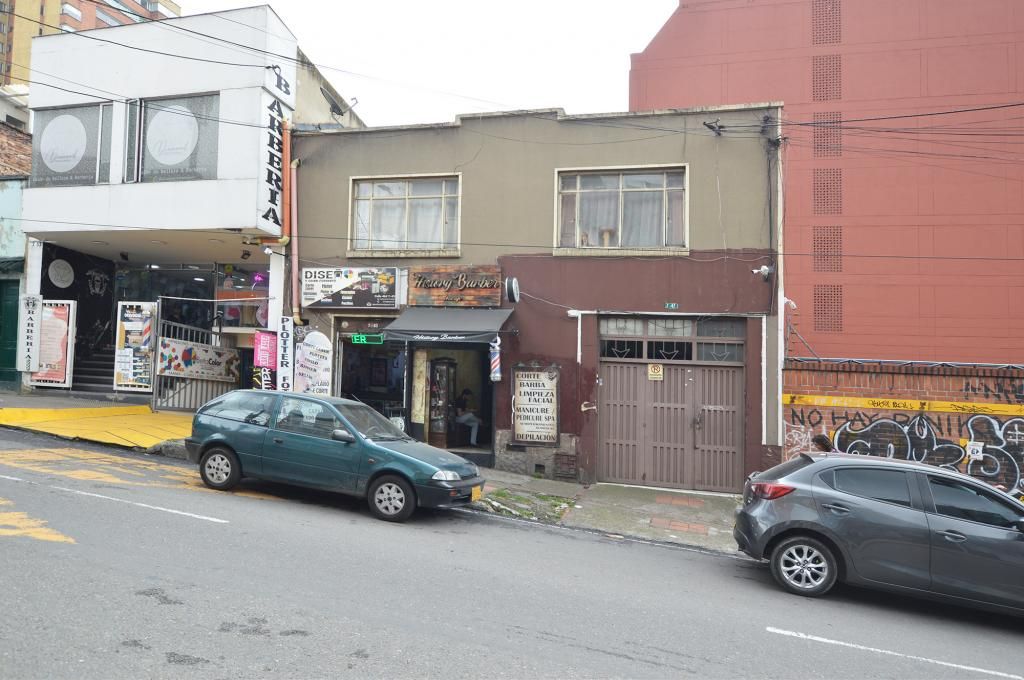 Casa en venta Cundinamarca Bogotá Marly 423 m2 Habitaciones 7 Baños 21 Garajes 2 Precio $1350000000