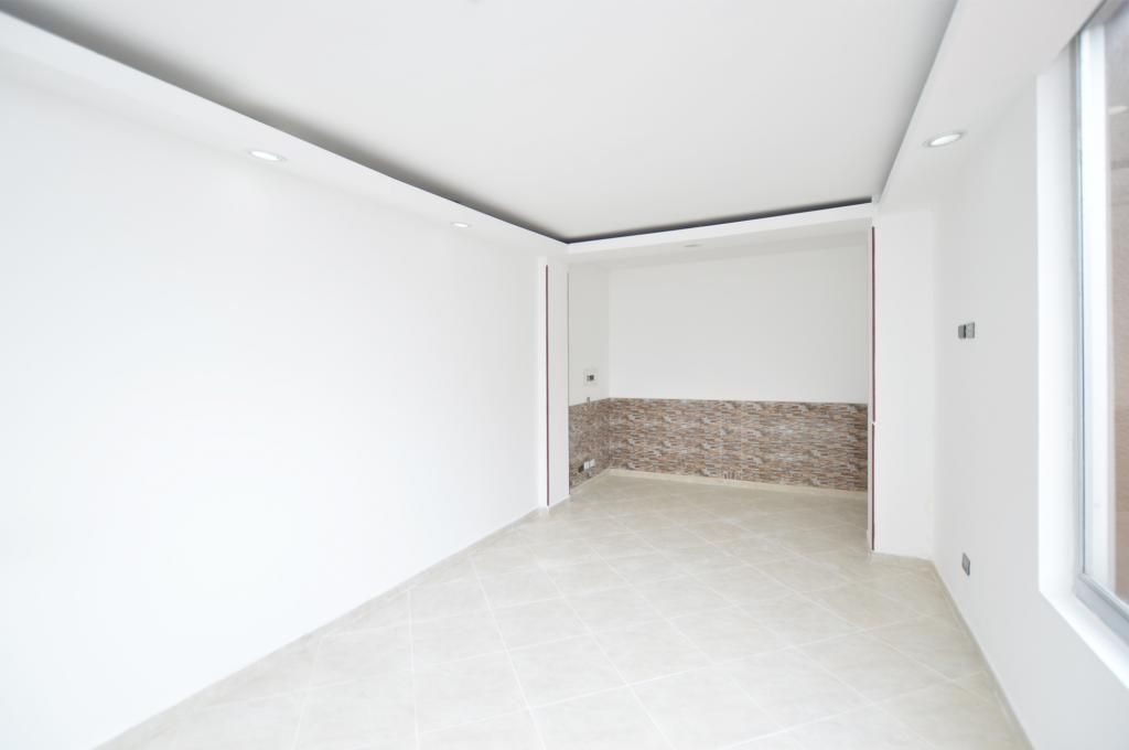 Local en venta Cundinamarca Bogotá Ciudad Jardín Norte 22 m2 Habitaciones 0 Baños 0 Garajes 0 Precio $168000000