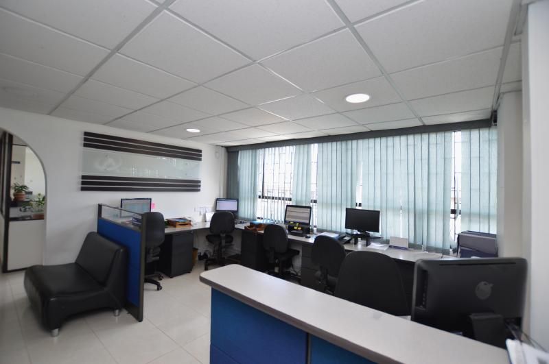 Oficina en venta Cundinamarca Bogotá Sears 169 m2 Habitaciones 0 Baños 2 Garajes 1 Precio $450000000