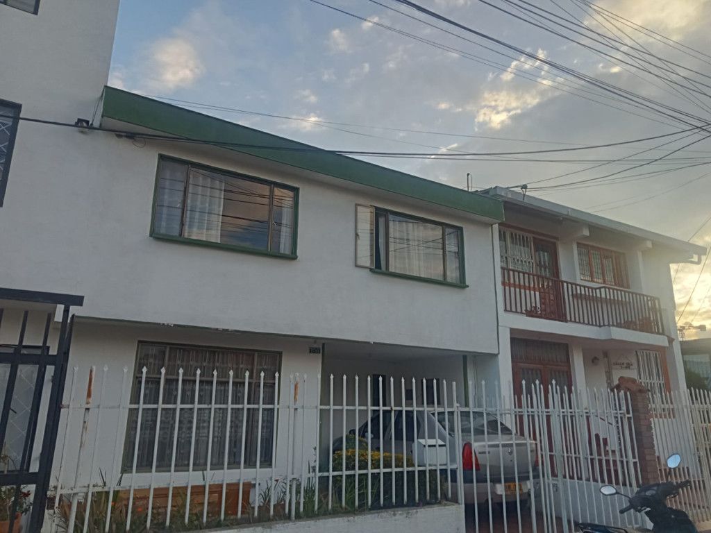 Casa en venta Cundinamarca Chía Bachue 116 m2 Habitaciones 3 Baños 2 Garajes 1 Precio $480000000