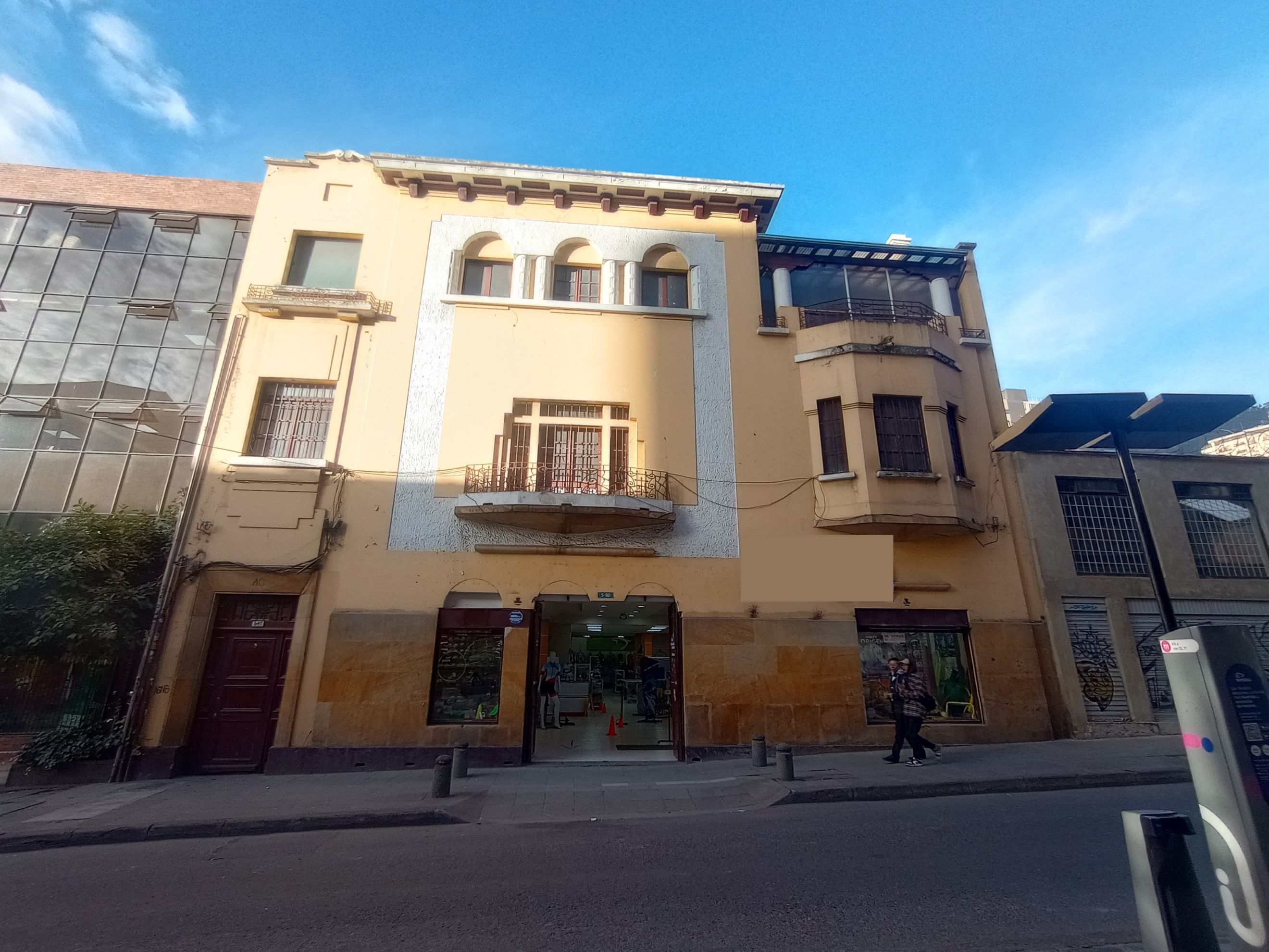 Casa en venta Cundinamarca Bogotá La Veracruz 1111 m2 Habitaciones 9 Baños 3 Garajes 0 Precio $3400000000