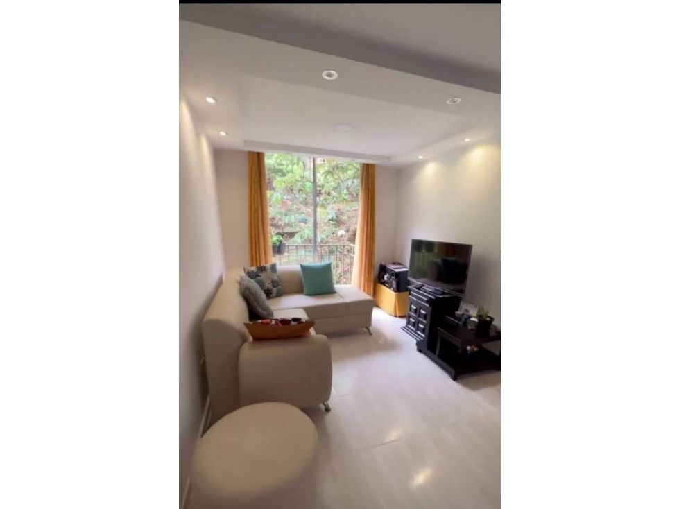 Apartamento en venta Valle Del Cauca Cali Urbanización Santa Helena 46 m2 Habitaciones 2 Baños 1 Garajes 0 Precio $98000000