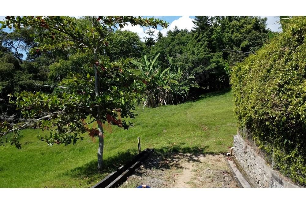 Lote en venta Cundinamarca Silvania Cn Granjas De Sauzalito 1810 m2 Habitaciones 0 Baños 10 Garajes 2 Precio $210000000