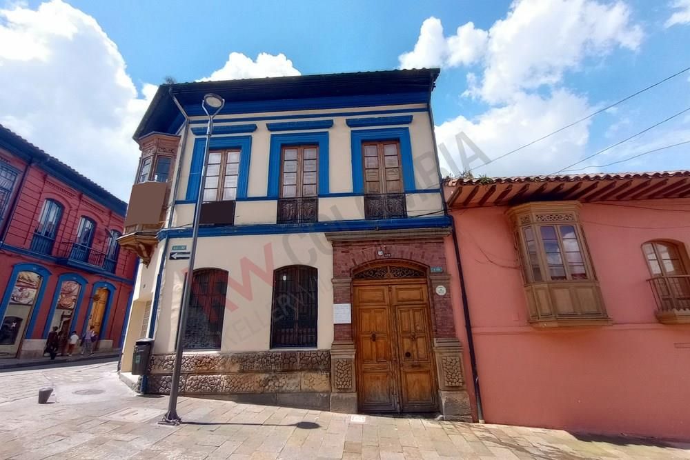 Casa en venta Cundinamarca Bogotá Centro Administrativo 808 m2 Habitaciones 17 Baños 6 Garajes 1 Precio $3100000000