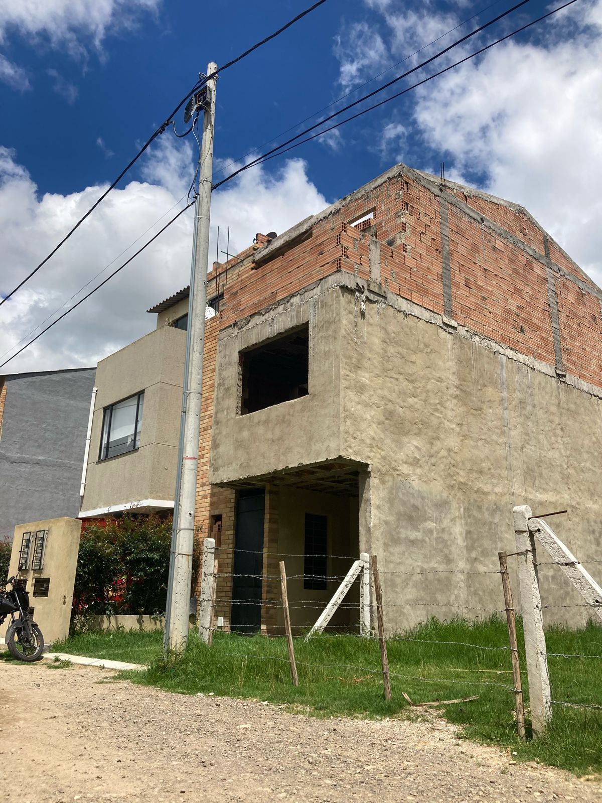 Casa en venta Cundinamarca Cajicá Chuntame 150 m2 Habitaciones 4 Baños 4 Garajes 1 Precio $388000000