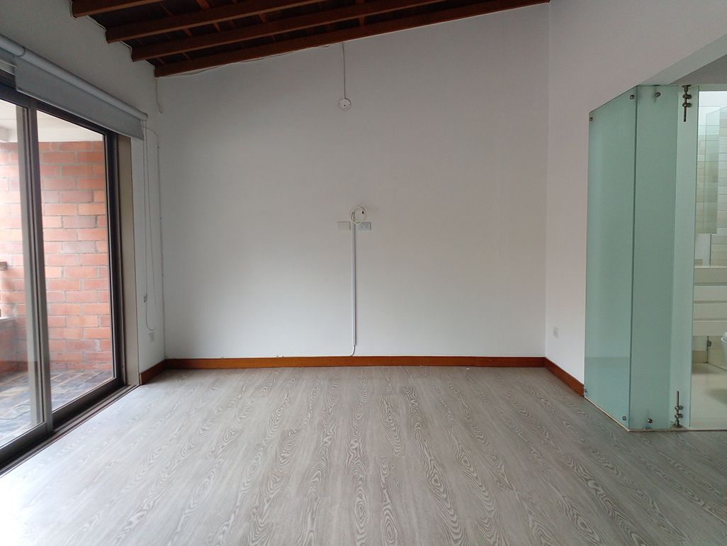 Casa en arriendo Antioquia Envigado Loma Del Atravesado 180 m2 Habitaciones 3 Baños 6 Garajes 5 Precio $8000000