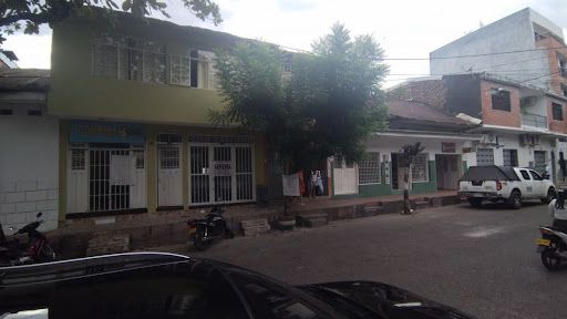 Casa en arriendo Cundinamarca Girardot Sucre 137 m2 Habitaciones 4 Baños 2 Garajes 0 Precio $1650000