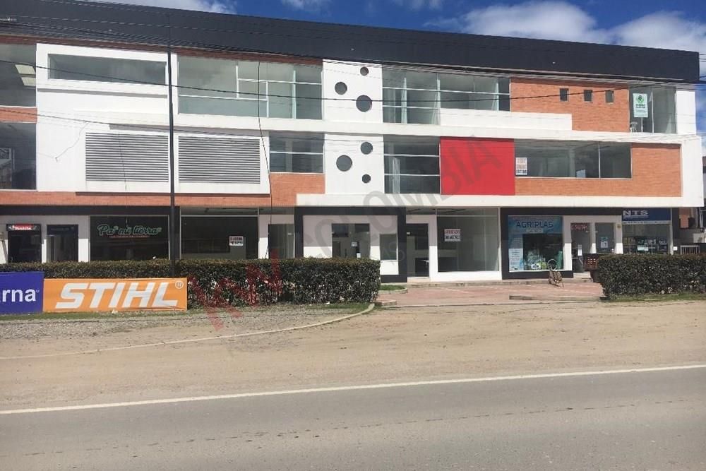 Local en venta Cundinamarca Zipaquirá La Paz 153 m2 Habitaciones 0 Baños 2 Garajes 0 Precio $900000000