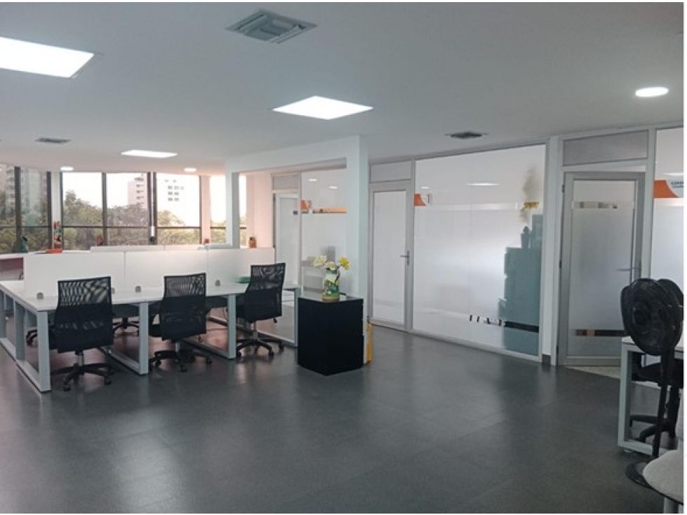 Oficina en arriendo Atlántico Barranquilla Abajo 140 m2 Habitaciones 0 Baños 2 Garajes 3 Precio $8500000