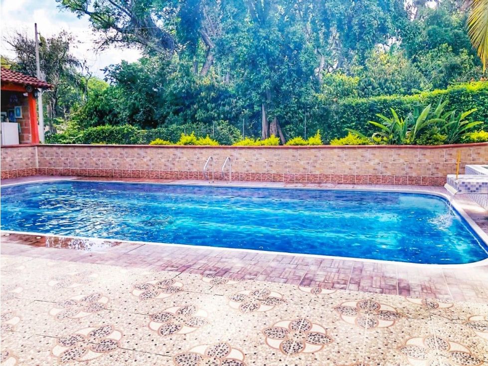 Casa Campestre en venta Antioquia San Jerónimo San Jerónimo 1200 m2 Habitaciones 11 Baños 10 Garajes 10 Precio $1700000000