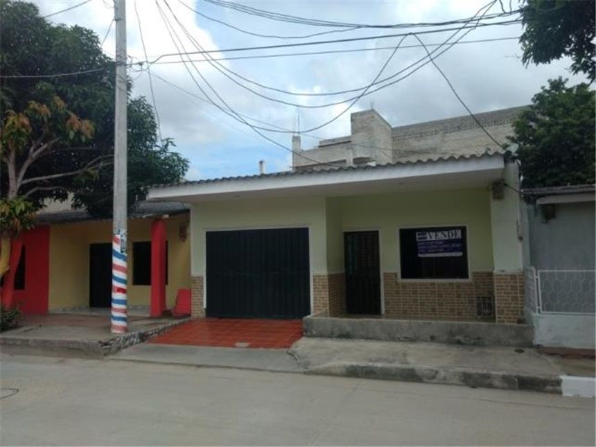 Inmuebles en Remate Casa en venta Atlántico Sabanagrande San Juan Bosco 206 m2 Habitaciones 4 Baños 2 Garajes 1 Precio $204760000