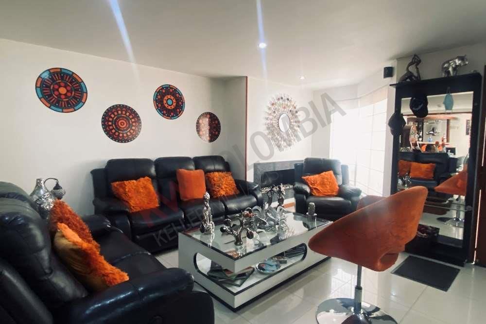 Casa en venta Cundinamarca Chía El Cairo 210 m2 Habitaciones 4 Baños 3 Garajes 1 Precio $650000000