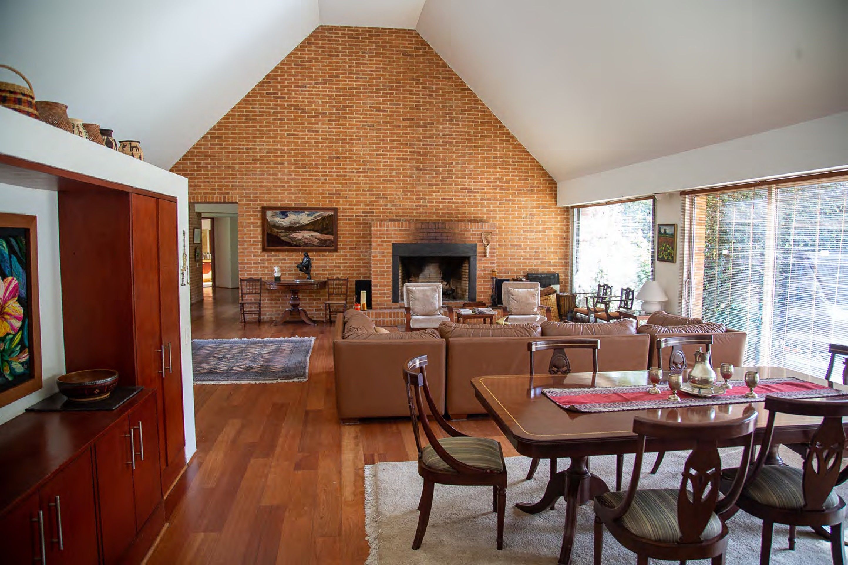 Casa en arriendo Cundinamarca Chía Chia 628 m2 Habitaciones 5 Baños 8 Garajes 2 Precio $20000000