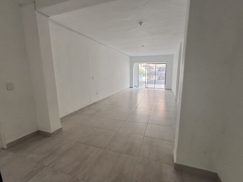 Local en arriendo Antioquia Medellín Las Acacias 60 m2 Habitaciones 0 Baños 0 Garajes 1 Precio $4800000