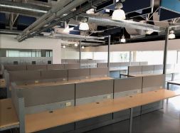 Oficina en arriendo Cundinamarca Bogotá Julio Flórez 2214 m2 Habitaciones 0 Baños 8 Garajes 1 Precio $188190000