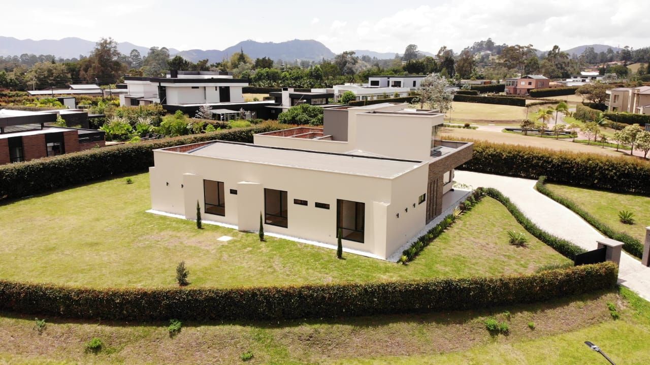 Finca en venta Antioquia Rionegro Baden Baden 390 m2 Habitaciones 5 Baños 13 Garajes 1 Precio $4500000000