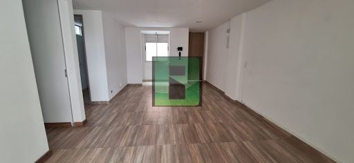 Oficina en arriendo Antioquia Medellín Los Pinos 50 m2 Habitaciones 0 Baños 1 Garajes 0 Precio $3200000