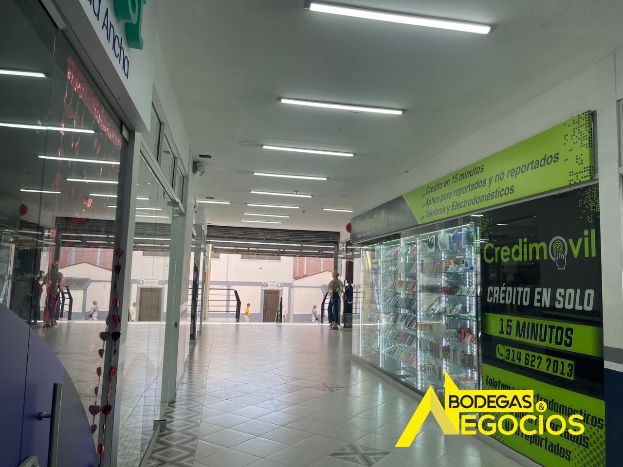 Local en venta Antioquia Guarne Mall 60 m2 Habitaciones 0 Baños 0 Garajes 2 Precio $700000000