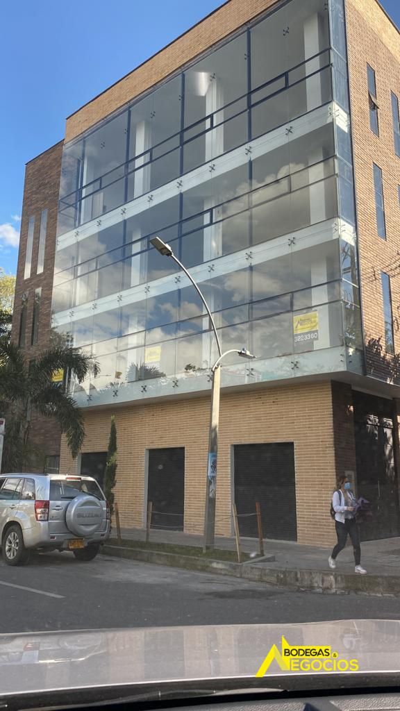 Bodega en arriendo Antioquia Medellín La Candelaria 286 m2 Habitaciones 0 Baños 6 Garajes 5 Precio $15000000