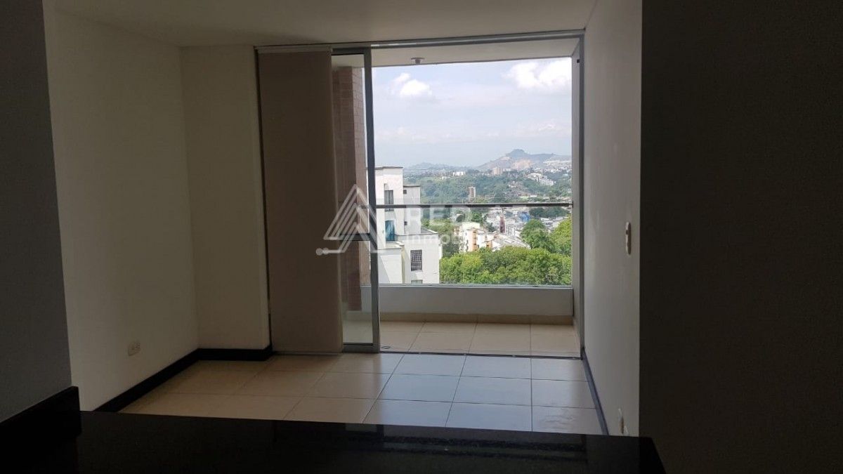 Apartamento en arriendo Risaralda Pereira Los Alamos 55 m2 Habitaciones 2 Baños 2 Garajes 2 Precio $2200000