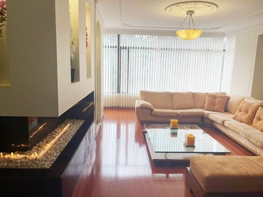 Apartamento en venta Cundinamarca Bogotá Santa Barbara Oriental 252 m2 Habitaciones 3 Baños 2 Garajes 1 Precio $1520000000
