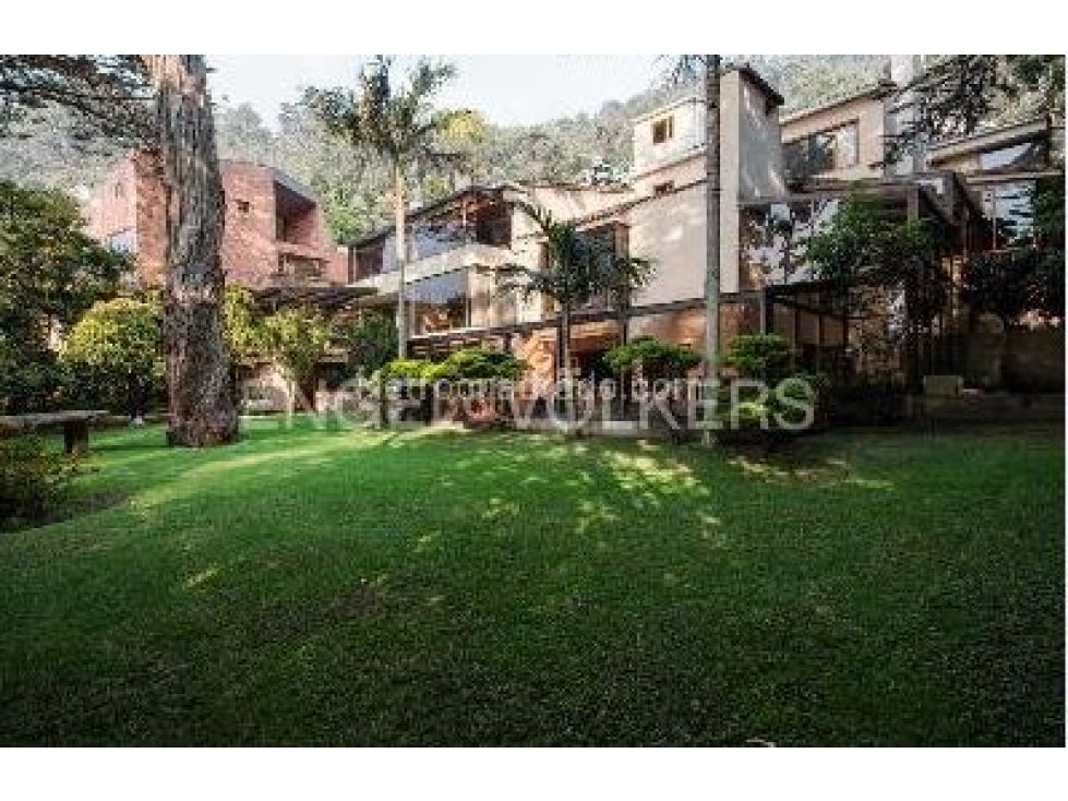 Casa en venta Cundinamarca Bogotá El Retiro 450 m2 Habitaciones 3 Baños 4 Garajes 4 Precio $4050000000