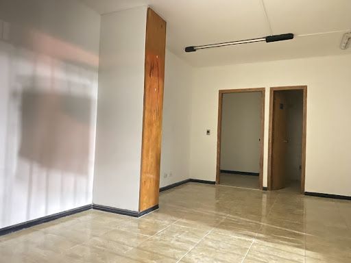 Local en arriendo Cundinamarca Bogotá Estoril 25 m2 Habitaciones 0 Baños 1 Garajes 0 Precio $1620000