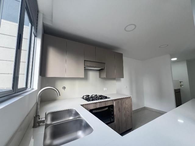 Apartamento en venta Antioquia Envigado La Mesa 138 m2 Habitaciones 3 Baños 6 Garajes 3 Precio $1270000000