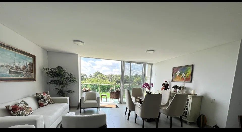 Apartamento en venta Valle Del Cauca Cali Aranjuez 133 m2 Habitaciones 4 Baños 8 Garajes 3 Precio $780000000