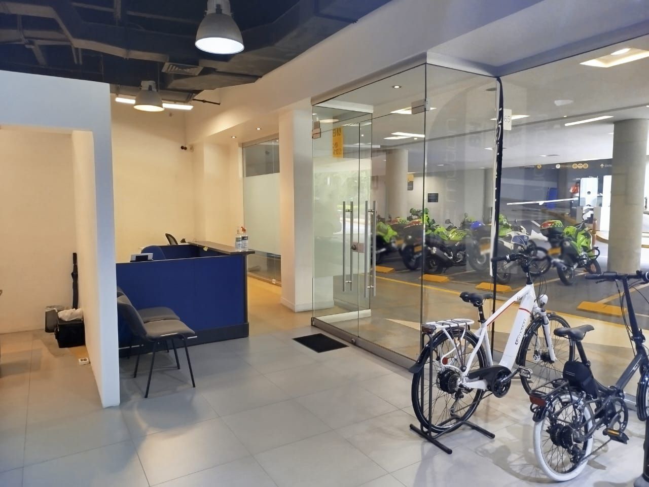 Local Comercial en arriendo o venta Antioquia Medellín La Florida 112 m2 Habitaciones 0 Baños 2 Garajes 1 Precio venta $1110000000 Precio arriendo $11200000