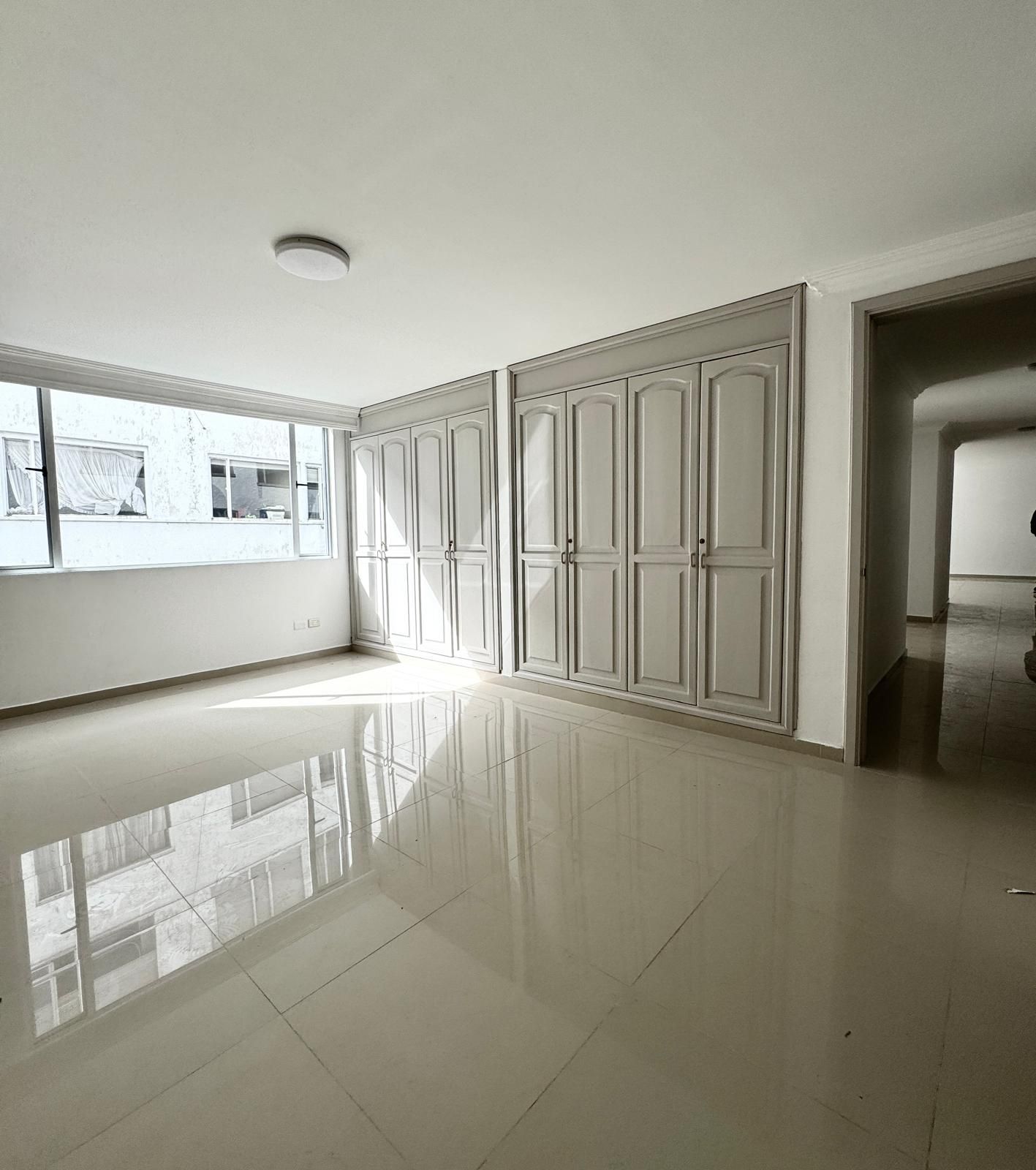 Apartamento en arriendo Cundinamarca Bogotá Chicó Norte 216 m2 Habitaciones 4 Baños 4 Garajes 3 Precio $5600000