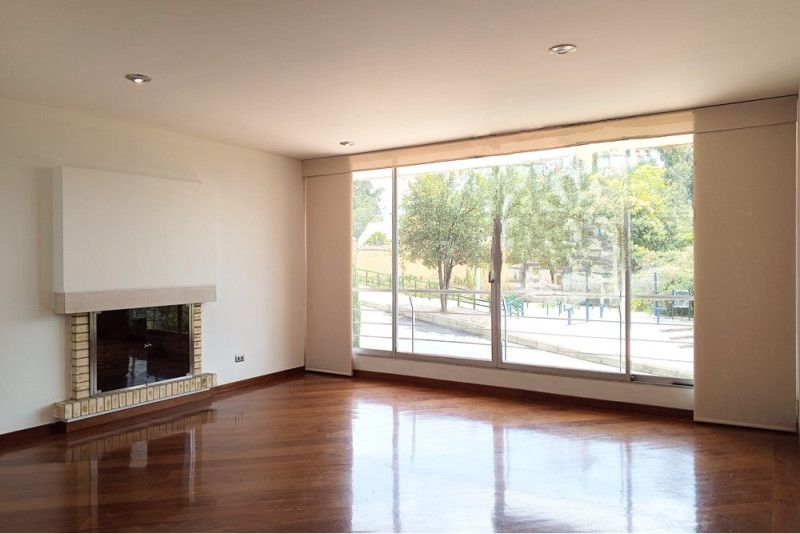 Apartamento en venta Cundinamarca Bogotá Niza Suba 72 m2 Habitaciones 1 Baños 2 Garajes 2 Precio $420000000