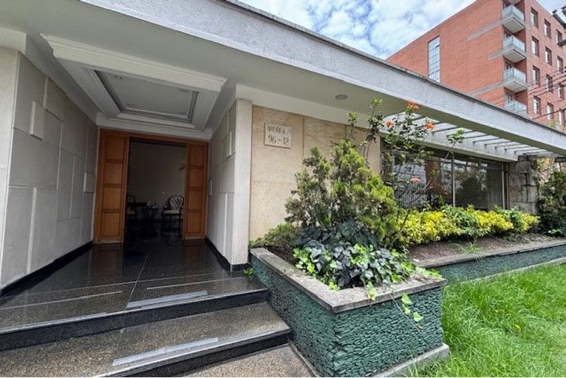 Casa en venta Cundinamarca Bogotá Chico Norte Et Iii 798 m2 Habitaciones 5 Baños 5 Garajes 4 Precio $7022000000