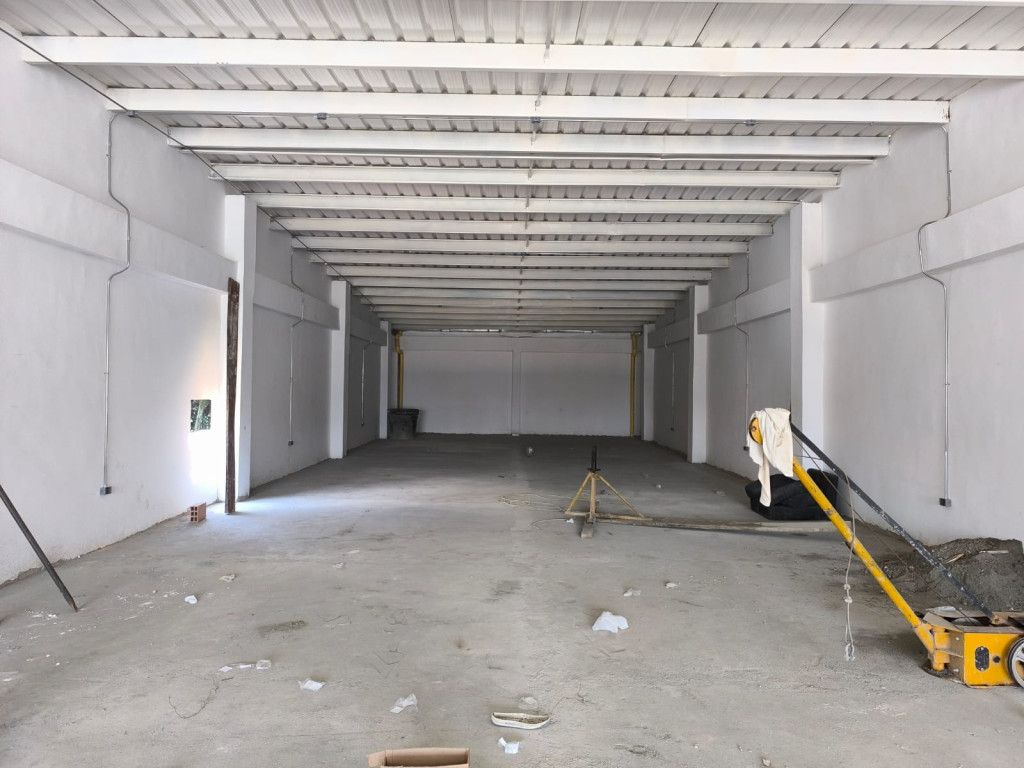 Local en arriendo Valle Del Cauca Cali Militar 500 m2 Habitaciones 0 Baños 1 Garajes 3 Precio $15000000