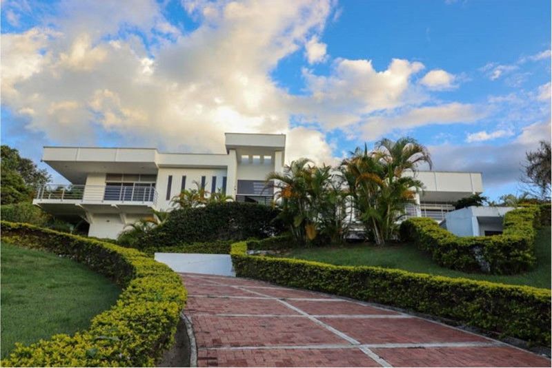 Casa en venta Cundinamarca La Mesa La Mesa 470 m2 Habitaciones 5 Baños 7 Garajes 5 Precio $1550000000