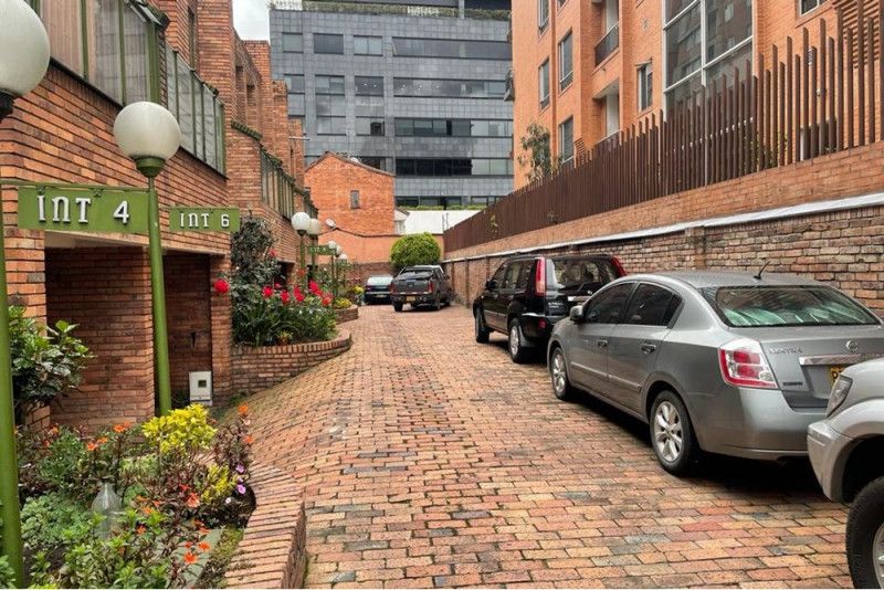 Casa en venta Cundinamarca Bogotá Cedritos 120 m2 Habitaciones 3 Baños 2 Garajes 2 Precio $520000000