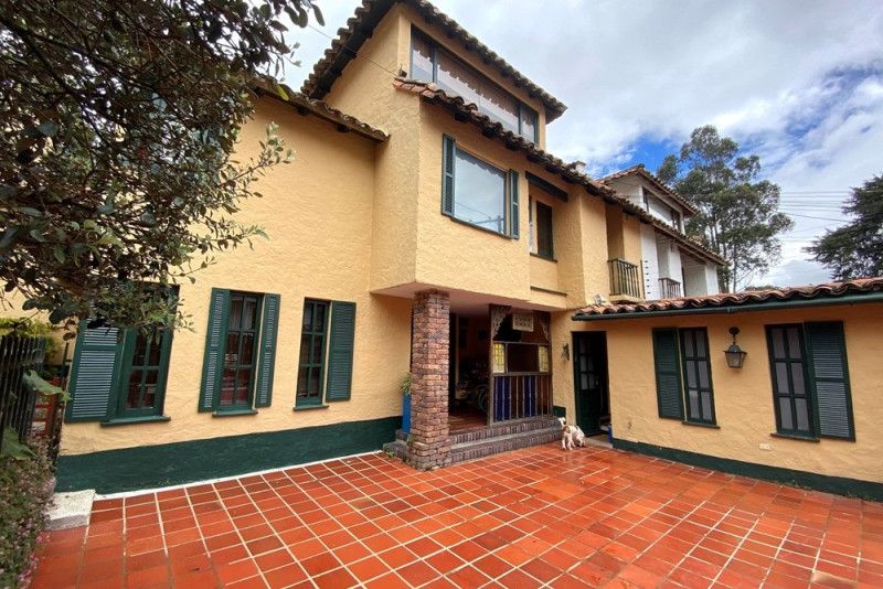 Casa en venta Cundinamarca Bogotá Bosque De Pinos 195 m2 Habitaciones 3 Baños 3 Garajes 3 Precio $1550000000