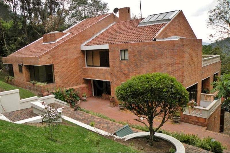 Casa en venta Cundinamarca Bogotá Torca 650 m2 Habitaciones 5 Baños 5 Garajes 0 Precio $2150000000