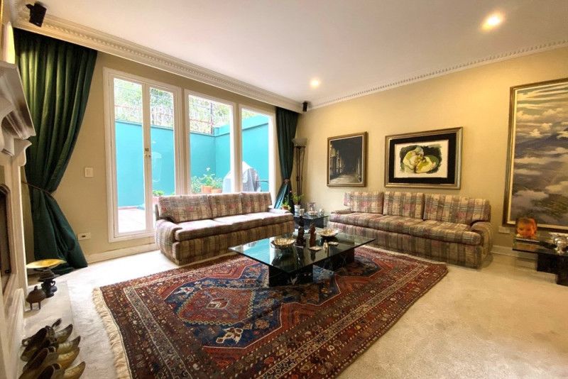 Casa en venta Cundinamarca Bogotá Ub Bosques De Medina 360 m2 Habitaciones 4 Baños 5 Garajes 3 Precio $1950000000