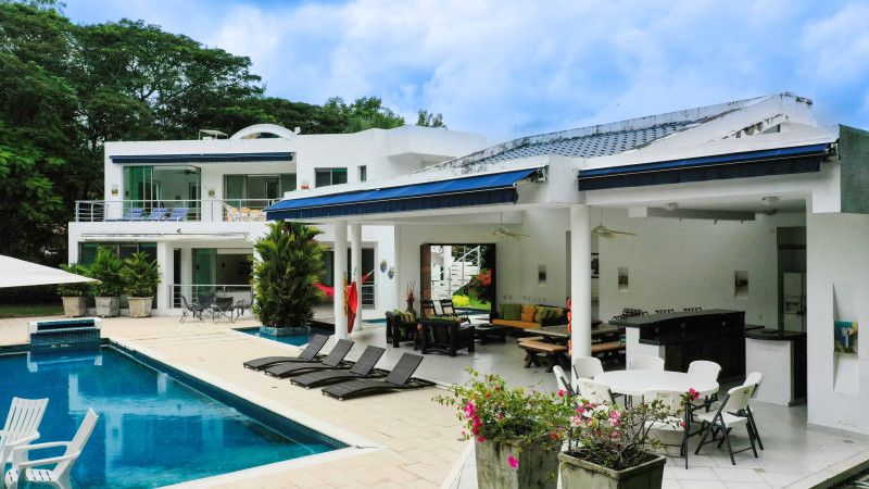 Casa en venta Cundinamarca Girardot Girardot 429 m2 Habitaciones 4 Baños 4 Garajes 4 Precio $1950000000