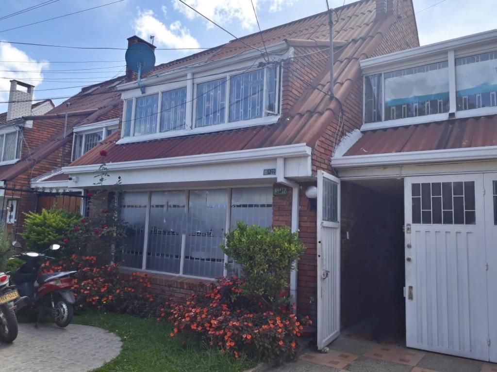 Casa en venta Cundinamarca Bogotá La Patria 171 m2 Habitaciones 5 Baños 2 Garajes 1 Precio $880000000