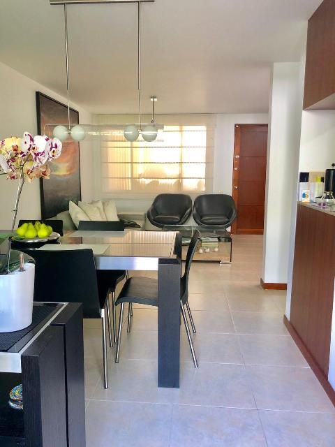 Casa en arriendo Antioquia Envigado La Mesa 157 m2 Habitaciones 3 Baños 2 Garajes 3 Precio $5100000