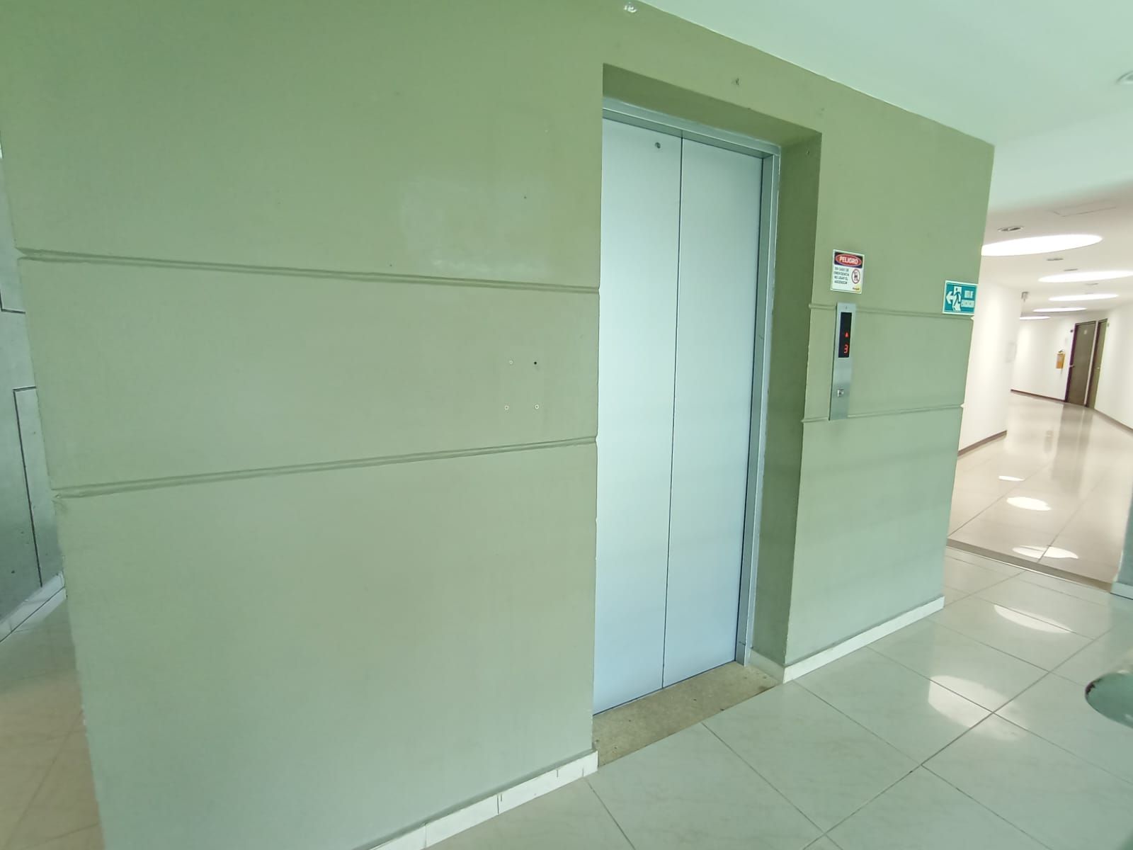 Oficina en arriendo Antioquia Rionegro El Porvenir 43 m2 Habitaciones 0 Baños 1 Garajes 0 Precio $1800000