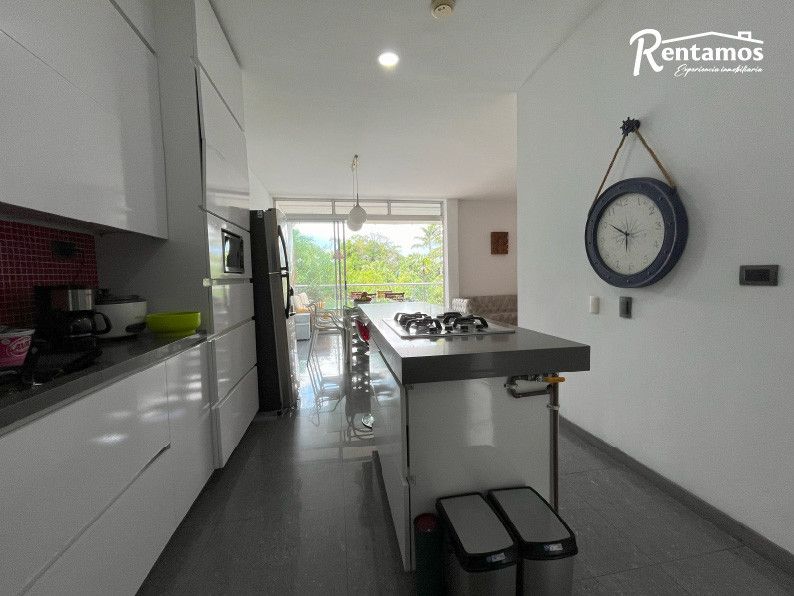 Casa en arriendo Antioquia Envigado El Esmeraldal 320 m2 Habitaciones 3 Baños 3 Garajes 4 Precio $16000000