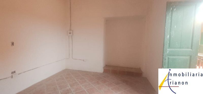 Local en arriendo Antioquia Santafé De Antioquia Santafé De Antioquia 16 m2 Habitaciones 0 Baños 0 Garajes 0 Precio $1600000