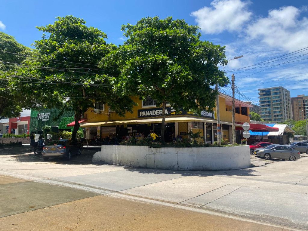 Casa en arriendo Atlántico Barranquilla El Poblado 200 m2 Habitaciones 5 Baños 13 Garajes 2 Precio $12000000